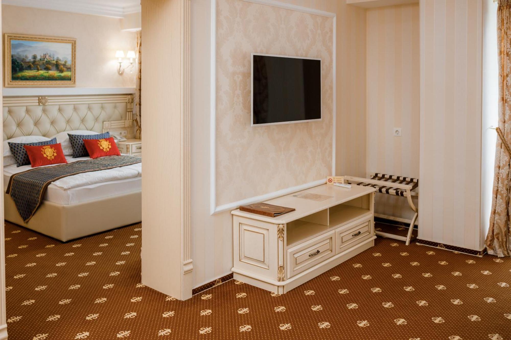 Chevalier Hotel & Spa Bukovel Ngoại thất bức ảnh